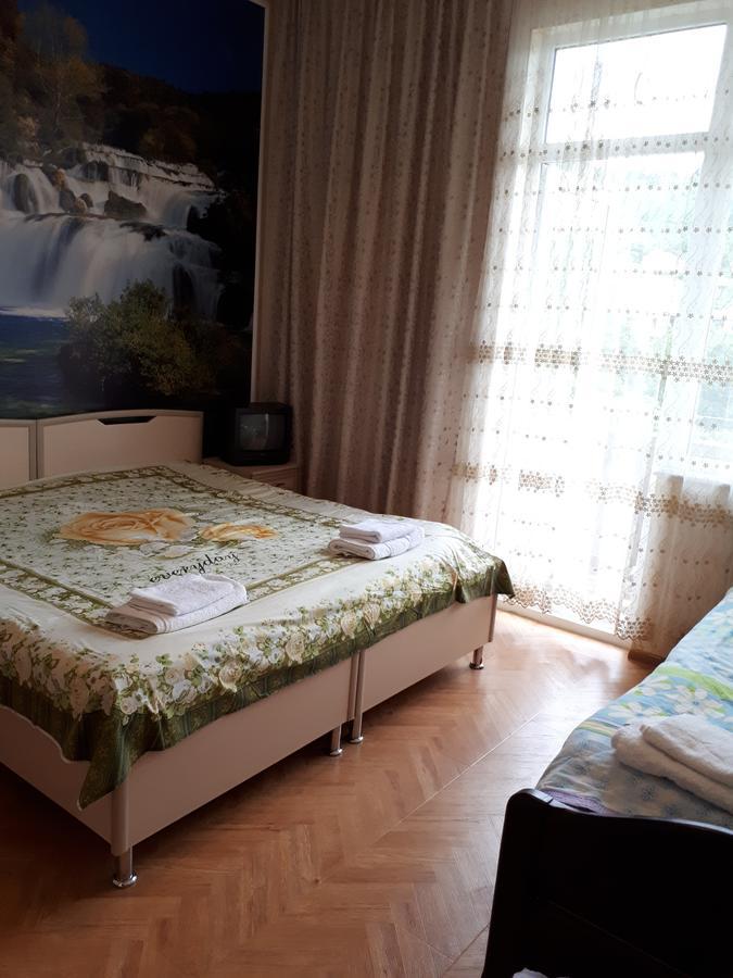 Guest House In 사르피 외부 사진