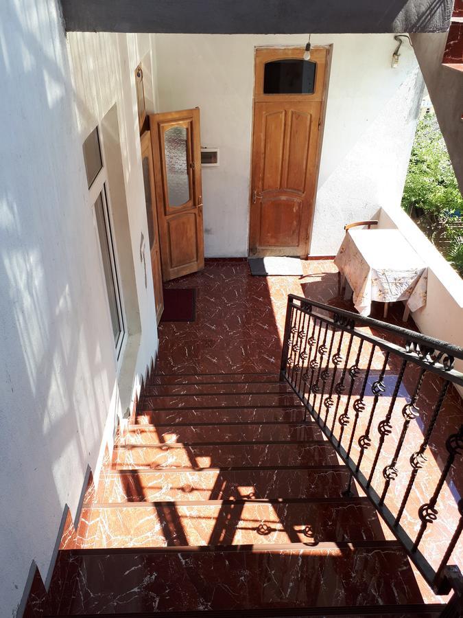 Guest House In 사르피 외부 사진